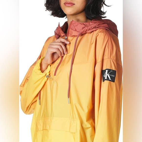 Calvin Klein water resistant jacket (S) - Picture 6 of 13